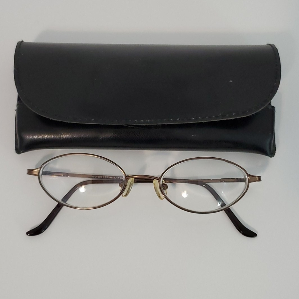 Wire Frame Eyeglasses